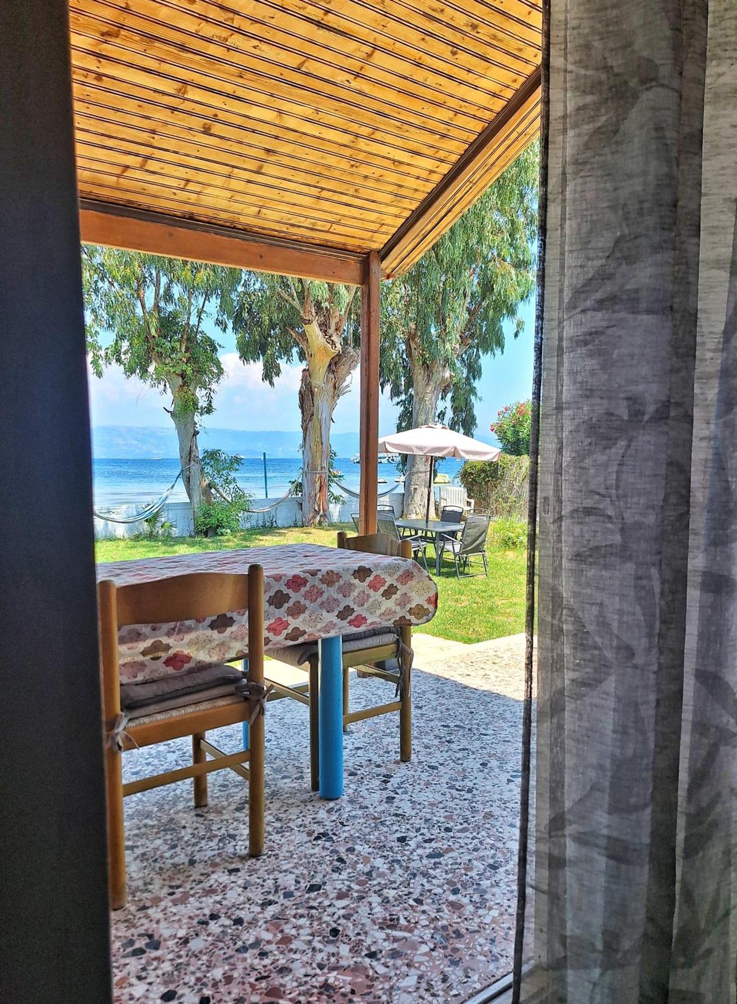 Lemami Seafront Bungalows กาวอส ภายนอก รูปภาพ