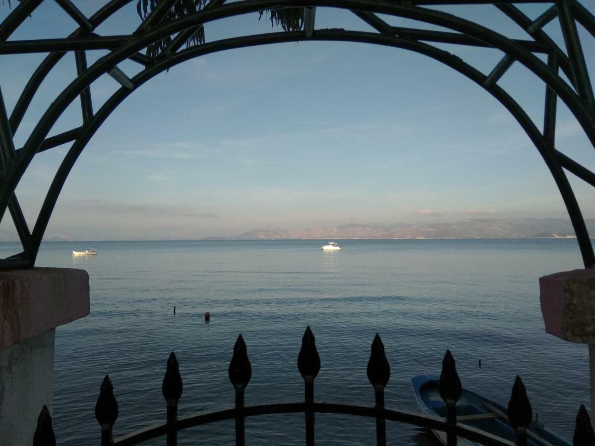 Lemami Seafront Bungalows กาวอส ภายนอก รูปภาพ